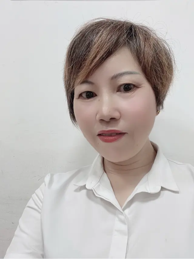 房地产经纪人-重庆燕桥置业代理有限公司-朱明霞
