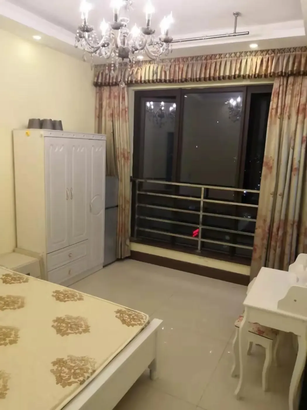 郡望府1室1厅1卫