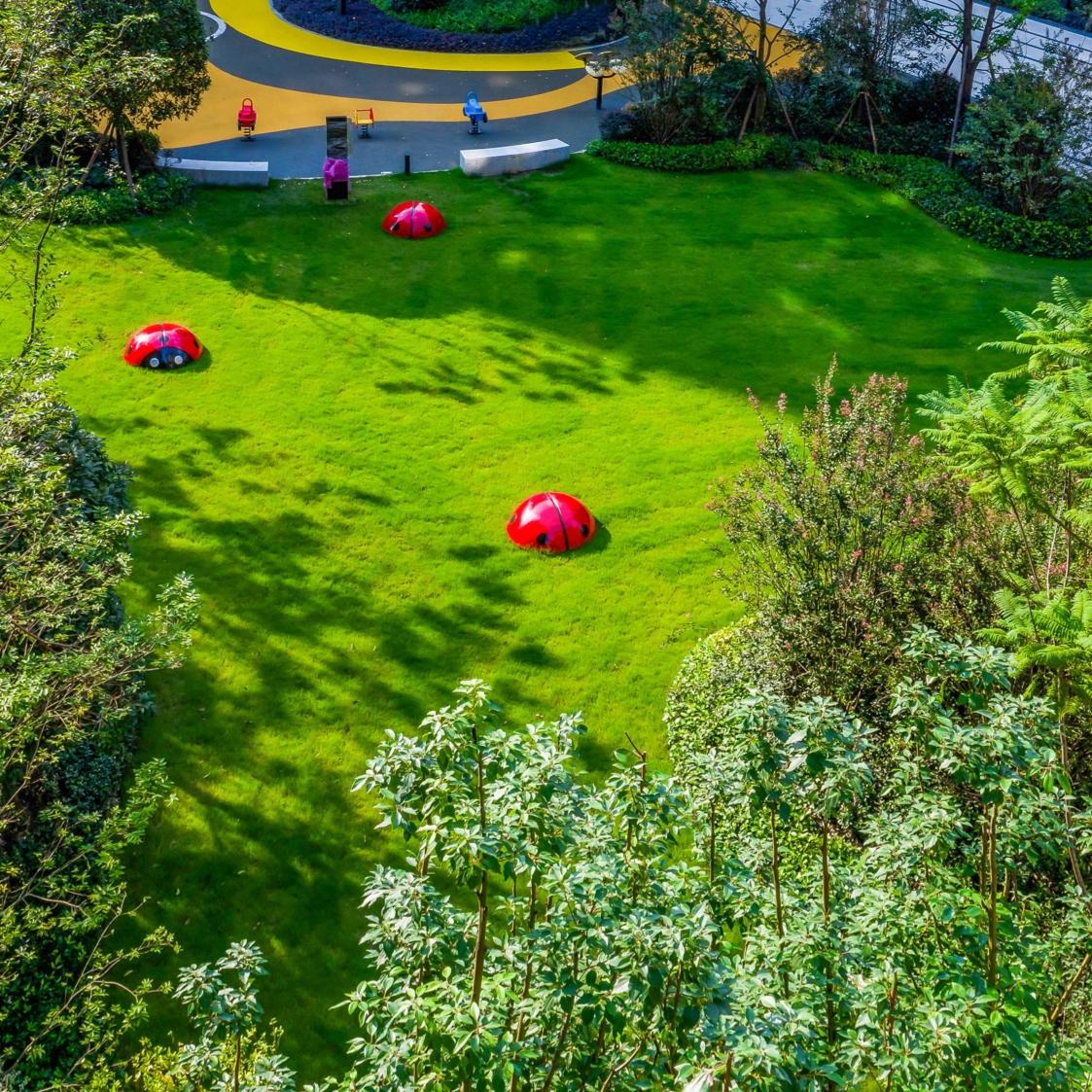 人居越秀紫云府项目4室2厅2卫南朝向1600.00元/月出租