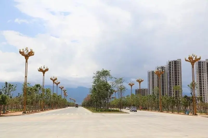 大理经开区不断完善基础配套,推进大理新区建设.