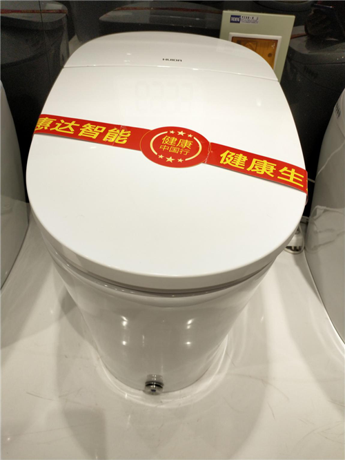 3·15品质榜样丨测评：惠达HDE3008T智能马桶的厕所革命 智享生活此刻开启
