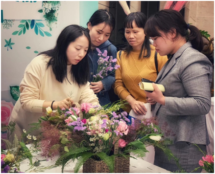 景观楼王，载誉加推，礼献女神节丨“插花品香”精品花艺沙龙圆满落幕