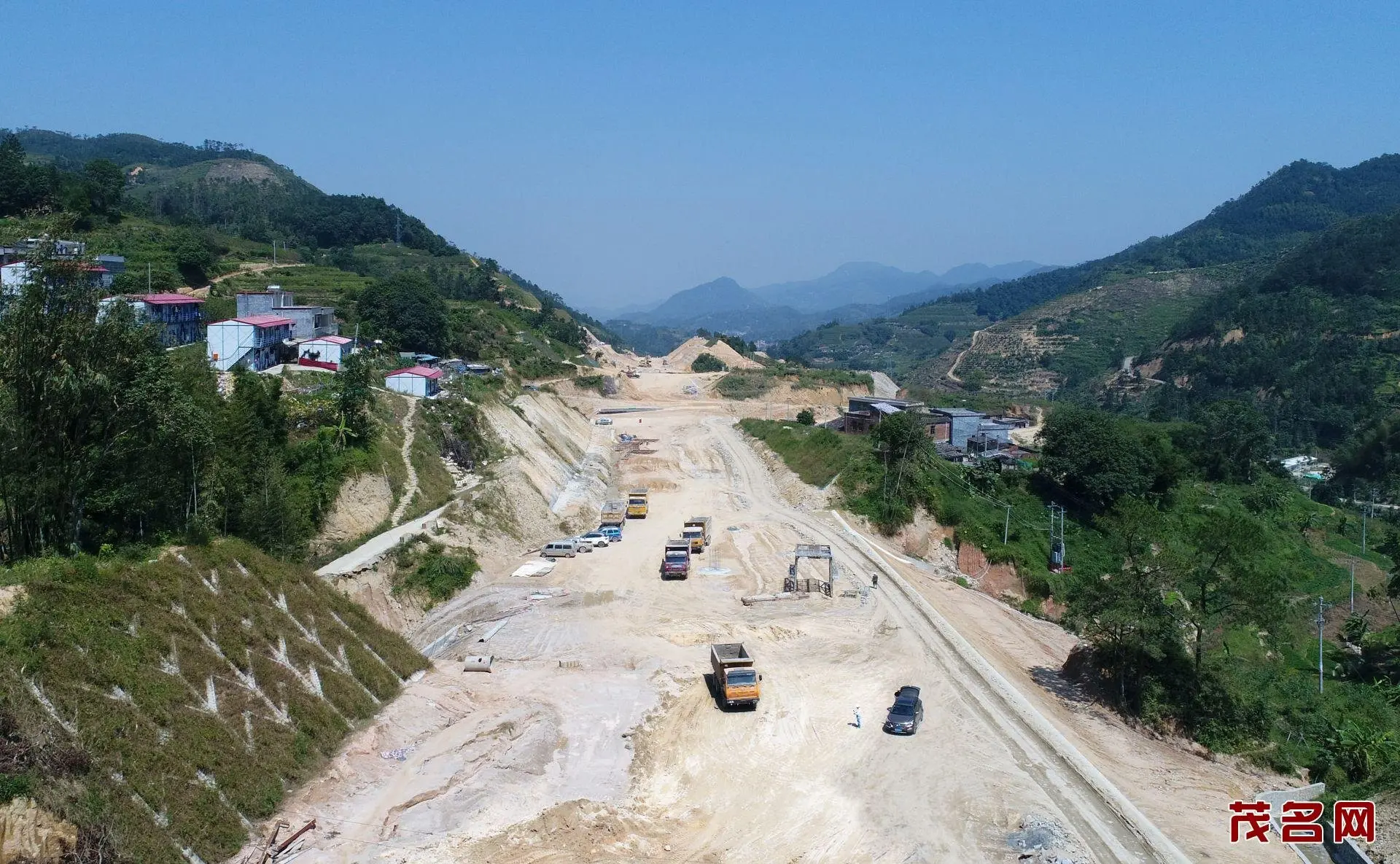 “亿吨大港”即将开港 茂名承接世界海洋的“蓝色机遇”