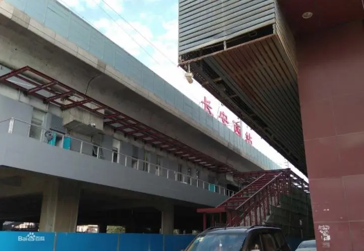 近,穗莞深城际铁路厚街站出入口设计也曝光了!