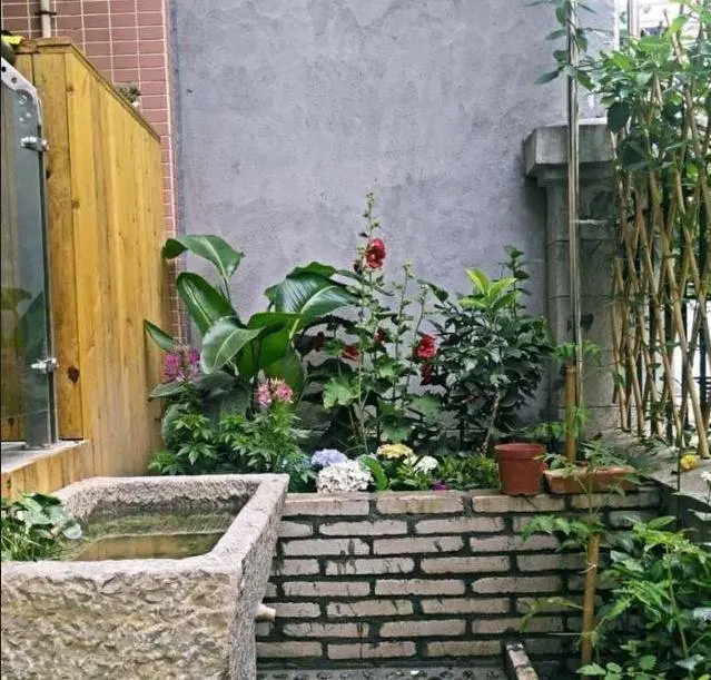 买房不要嫌弃一楼,我家一楼带个小院子,改造后爸妈住着不舍得走