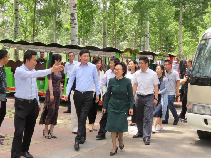 省文旅厅厅长张妹芝赴东胜·大吾川研学康养度假小镇调研考察旅发大会筹备工作