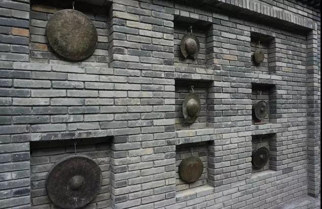 玛御谷文化墙 | 连接旧时光的微型博物馆