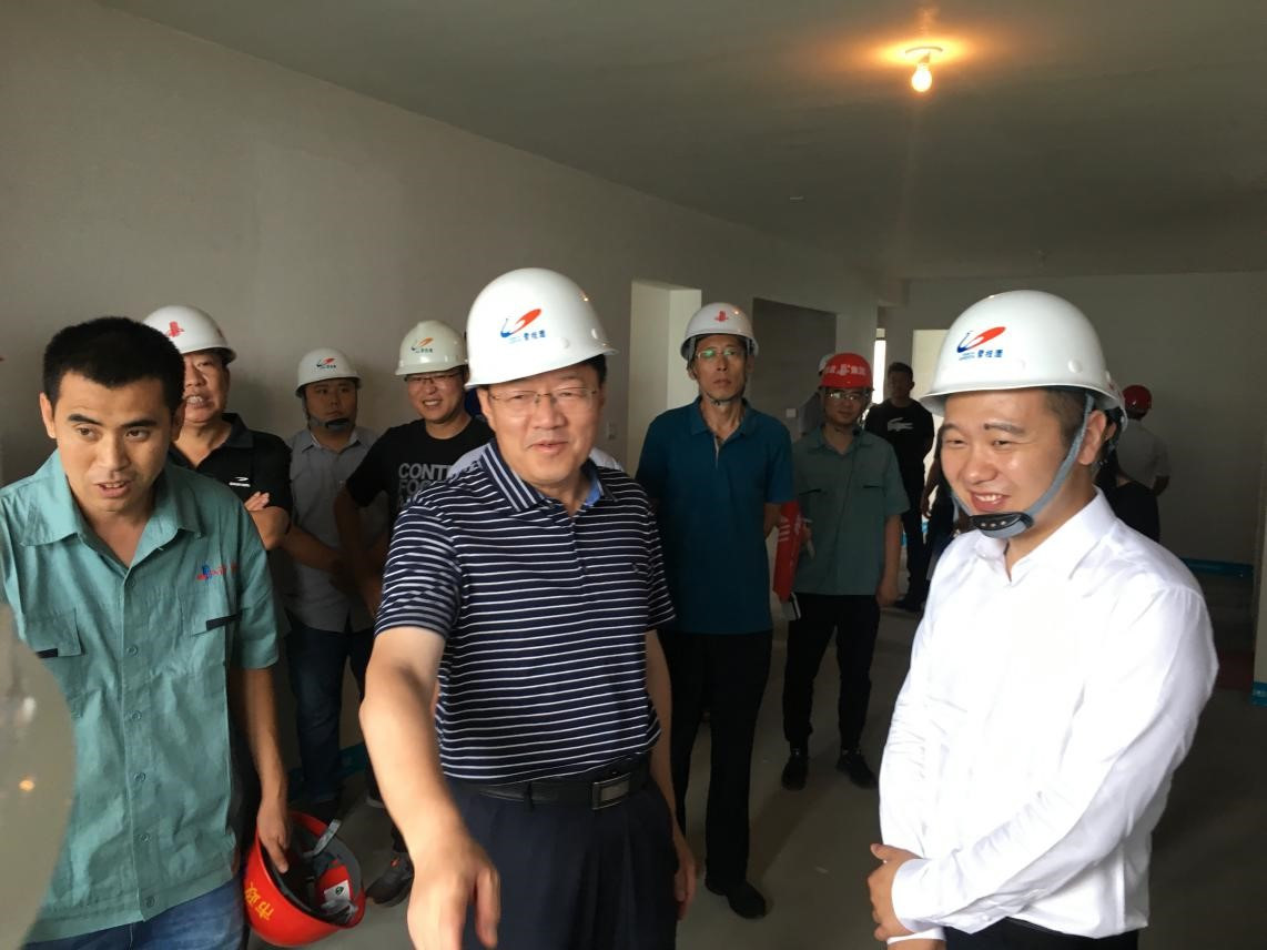 秦皇岛市建设工程质量安全提升行动与施工扬尘治理观摩会在碧桂园首府项目召开