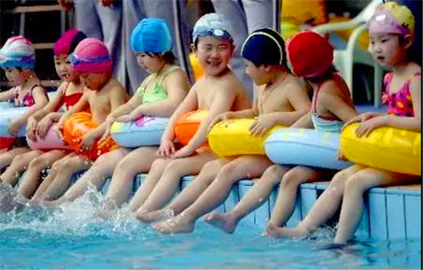 上上国风|揭秘渭南拥有室内恒温泳池的高端社区