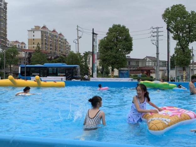 纵情一“夏” | 高邮吾悦广场“硬核”水上乐园，本周六一起盘它！
