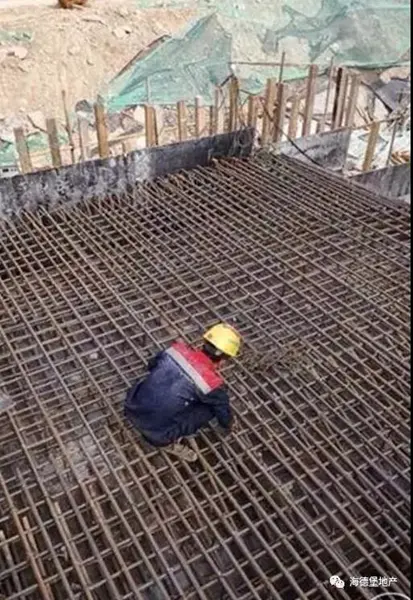 好消息！兰州地铁2号线出入口顺利封顶