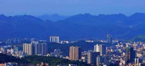中国的一个房价只要3000多的九百万人口地级市