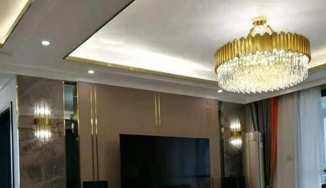 石膏线吊顶过时了,钛金装饰线才是装修新风尚,附送装修案例