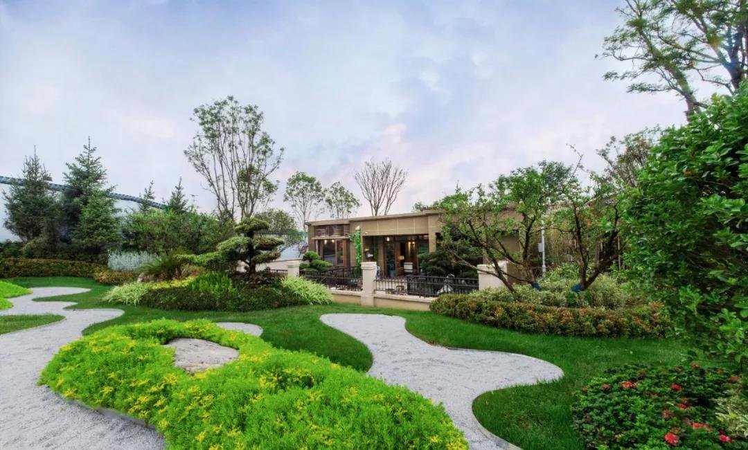 汉中恒大悦珑湾约35.8%绿化率给你一个四季常青碧草如茵的家