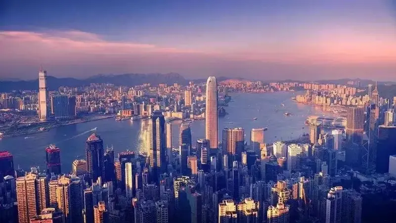 深耕优势显著 龙光地产获评粤港澳大湾区竞争力奖