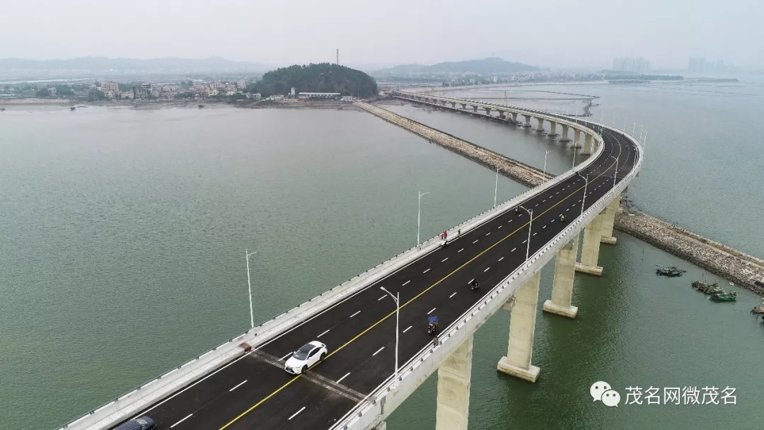 茂名博贺湾大桥12月31日正式开放通车!