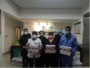 为感谢抗“疫”一线人员 华宇业主自发捐赠物资