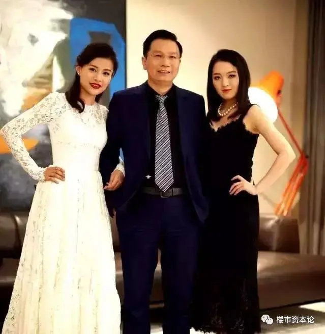 娘子军撑起红星美凯龙，车建新谋做地产圈新大哥