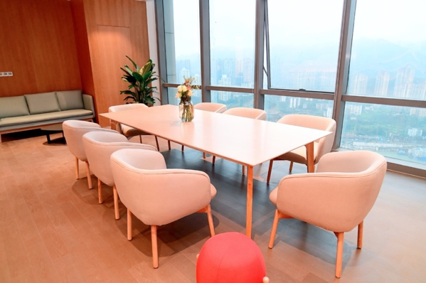 蜕变与新生重庆来福士办公楼引领高效办公新体验