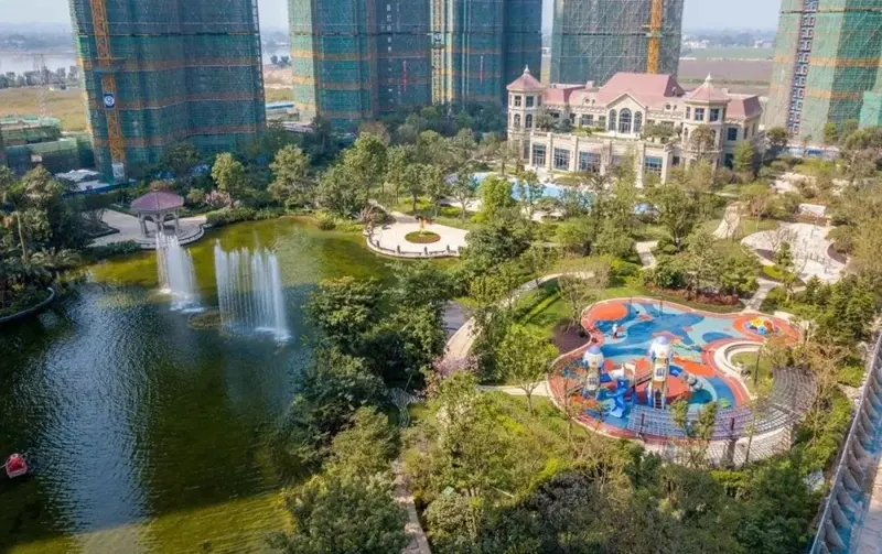 实拍图 2,保利公馆 台山保利公馆在售二期【新月】组团, 建面约102