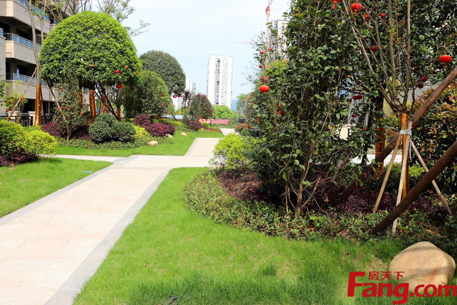 昊天·珑璟湾丨唯此独有退台式花园洋房，让宜居生活更近一点