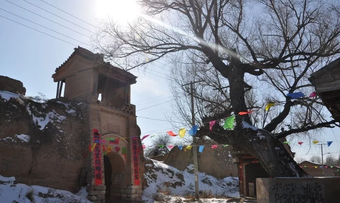 蔚县古堡之殇 600余年历史的南方城村堡门楼倒塌