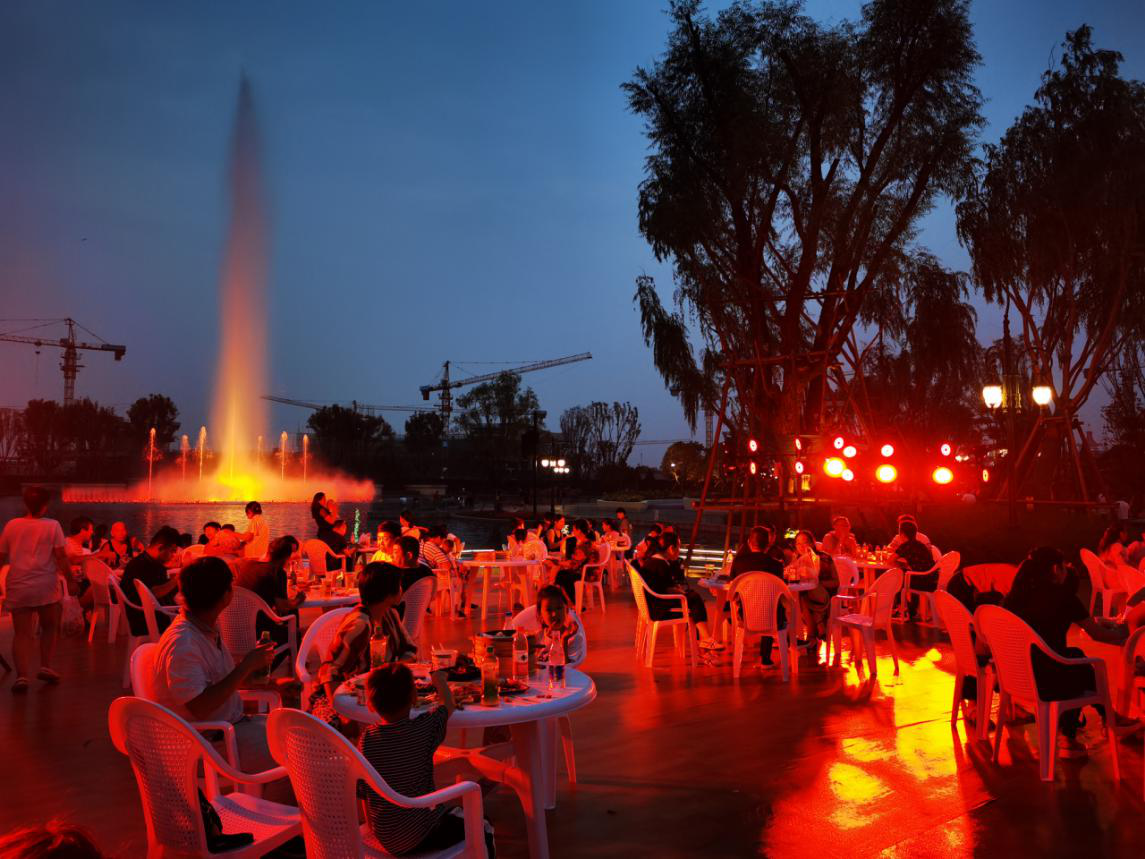 重磅消息！网红喷泉夜市、梦幻欢乐园盛大开业！