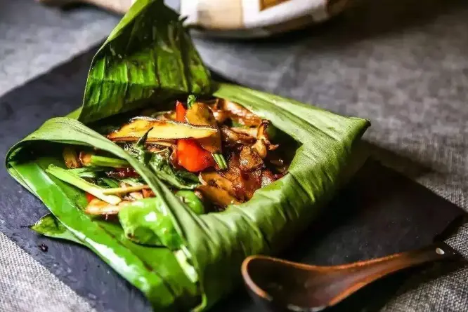 俊发凤凰谷|版纳游干货特色美食带你大饱口福!