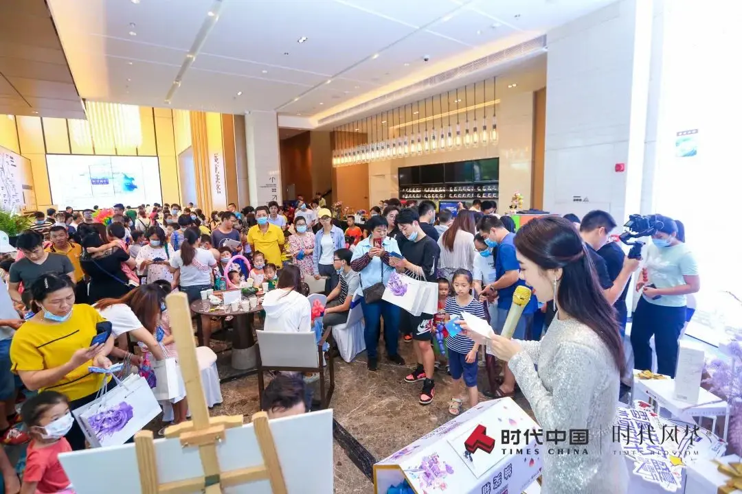 不负久候，时代风华营销中心惊艳盛启