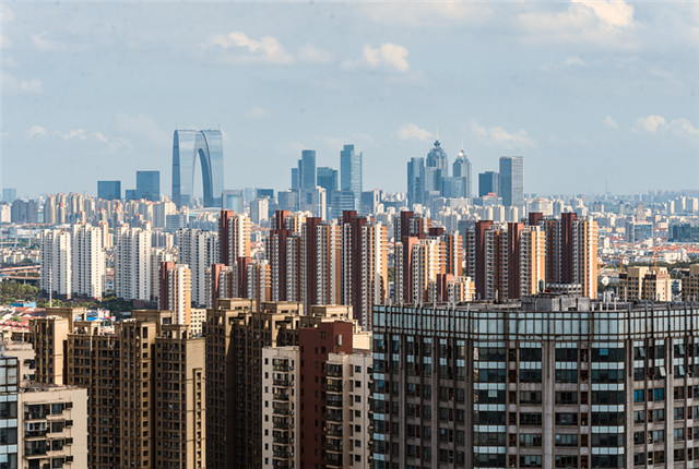 每日房产要闻：杭州高价楼盘暂停预售证不真实；房产或在8月迎来降温；消费者投诉房屋租赁问题增多