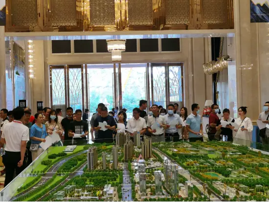 2020年全区第二次征地拆迁业务培训观摩活动在建新花园安置小区举办