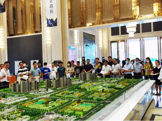 2020年全区第二次征地拆迁业务培训观摩活动在建新花园安置小区举办