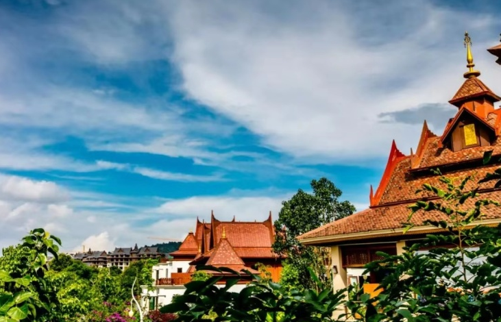 勐巴拉国际旅游度假区省级特色小镇，别墅、洋房在售