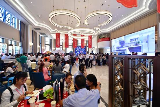 重庆恒大半月业绩超20亿，恒大锦城全新入市受热捧
