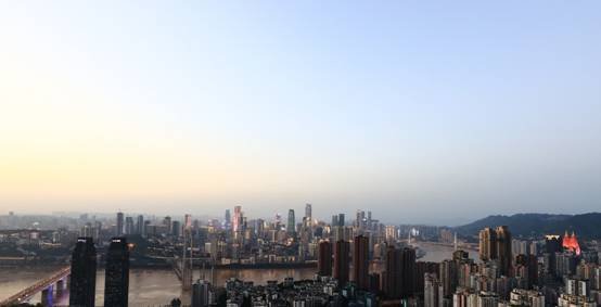 看房记：重庆核心区地标级住宅 招商云邸现房平层