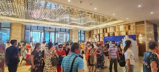 “金九银十”过半 四盘联动热度不减 恒大旅游集团湖北公司“双节”钜惠火力全开