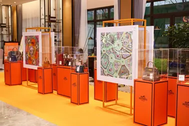 财信·九悦府纯奢生活体验馆——暨爱马仕名品展盛大开放