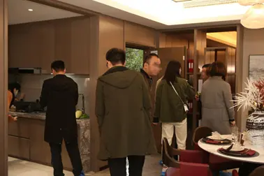财信·九悦府纯奢生活体验馆——暨爱马仕名品展盛大开放