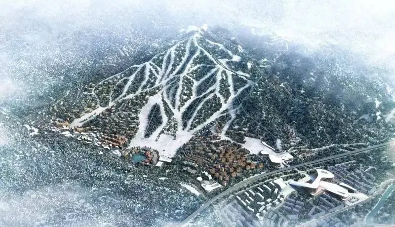 富龙滑雪场全景