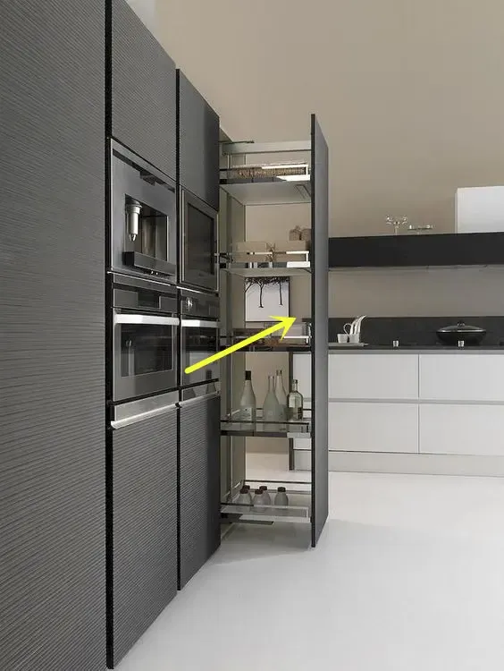 现在厨房流行内嵌厨电整洁清爽挤10公分装抽拉柜搞定收纳