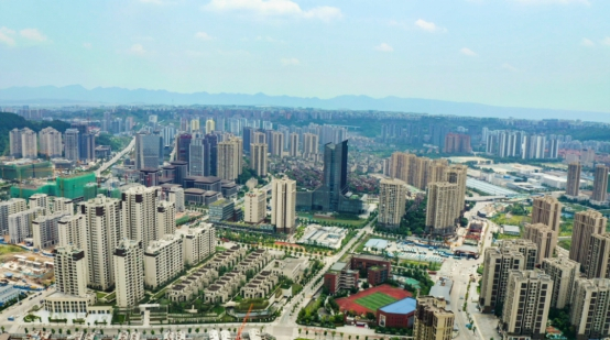 重庆两江国际商务中心加速推进智慧型商圈建成，为财富转型按下“快进键”