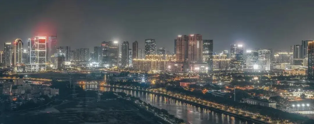 “涨”声四起，千灯湖好房买少见少，南海之眼成千灯湖最优选