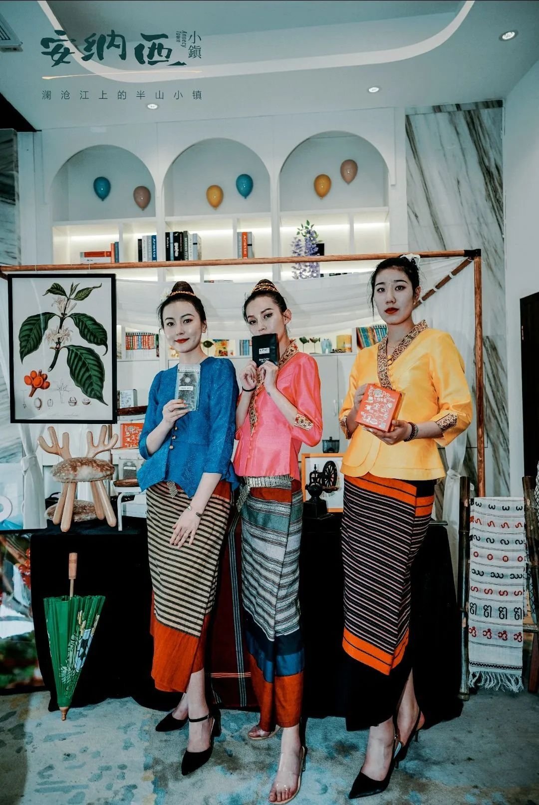 安纳西小镇丨六国齐炫老挝show time ，带您领略不一样的老挝风情