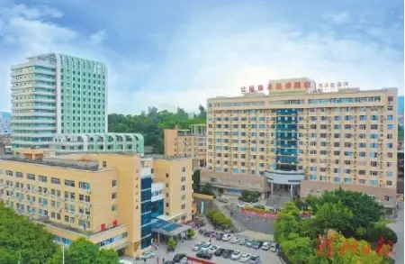 获批三级综合医院 挂牌医大附一分院 长乐区医院：优质医疗服务永远在路上