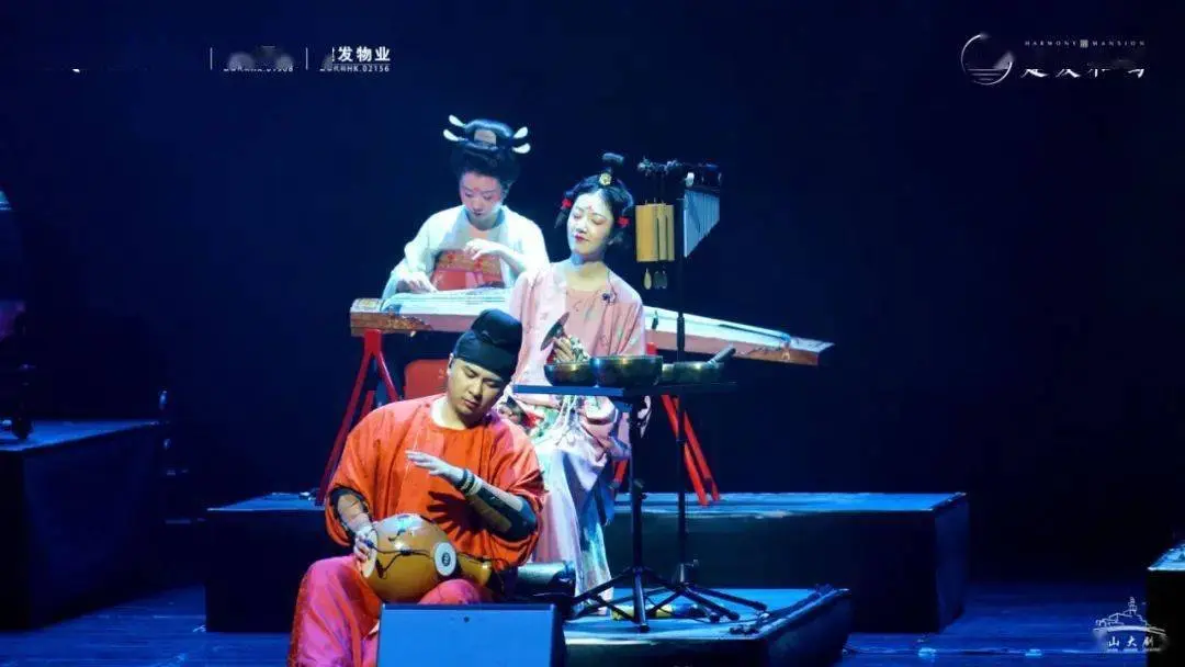 来自福建的过江龙——建发房产,携手国潮古风乐队——自得琴社,奉上