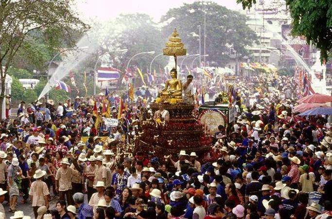 柬埔寨新年VS中国新年，有何不同？
