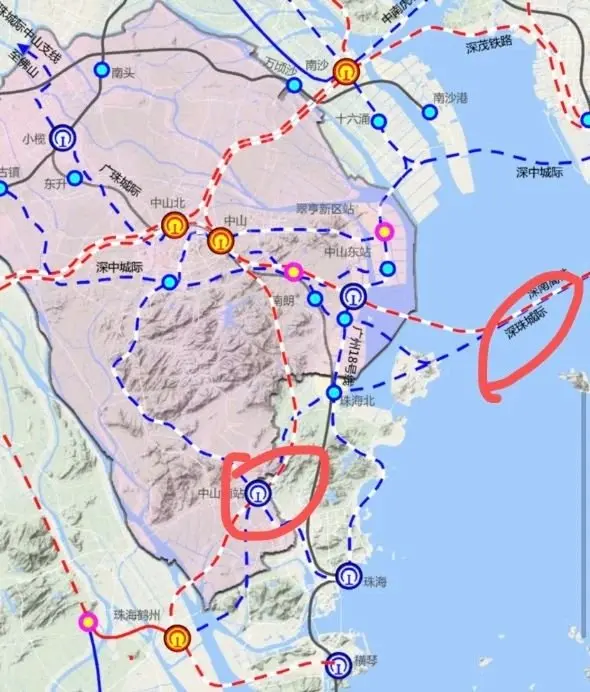 这3条轨道分别是深茂铁路,深南高铁,深中城际.