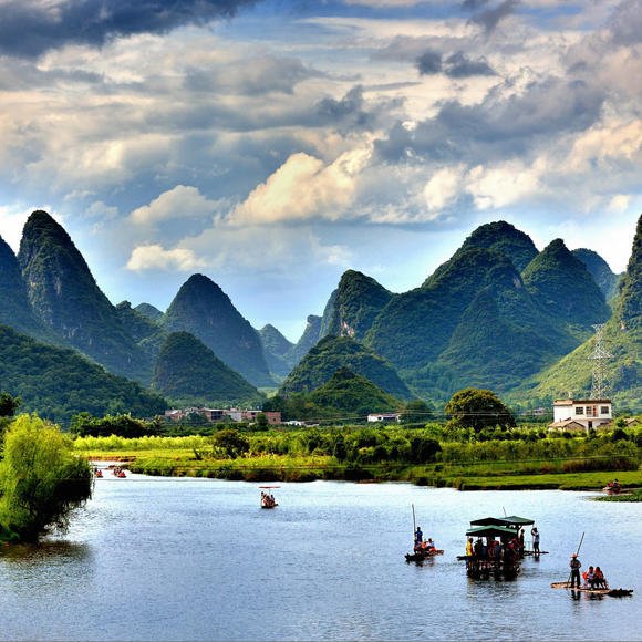 上半年桂林市接待国内游客5962 57万人次 增幅达120%