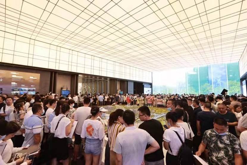 “十一”期间到访超20000人，龙湖焕城热度了得