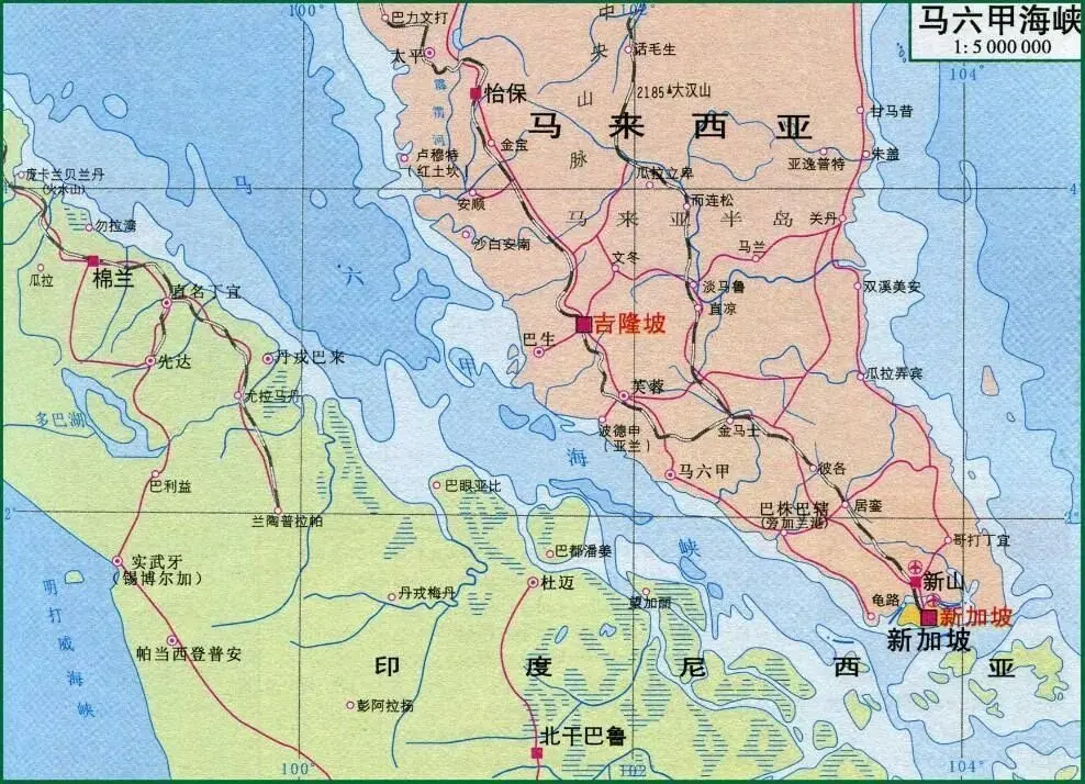 世纪阿拉伯人就开辟了从印度洋穿过马六甲海峡经过南海到达中国的航线